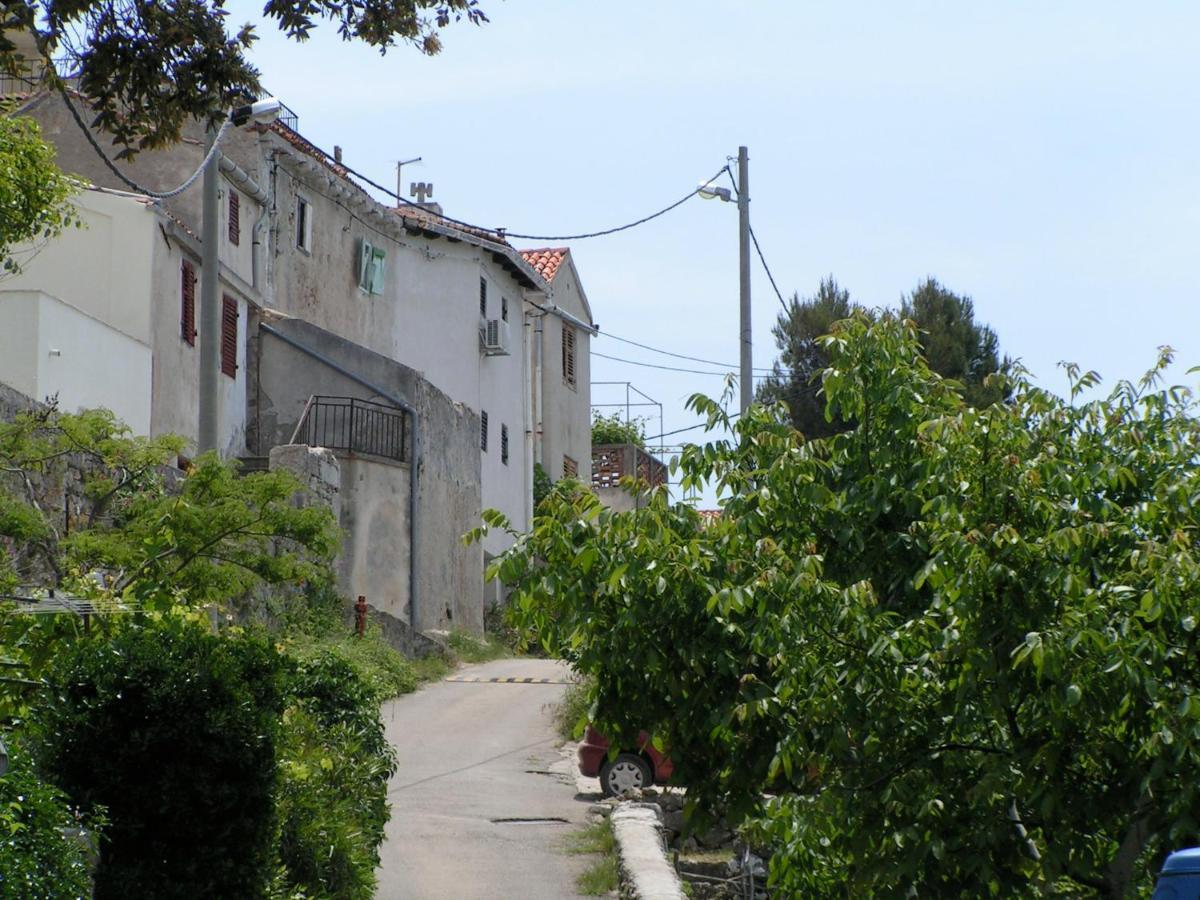 Ustrine View Villa Buitenkant foto