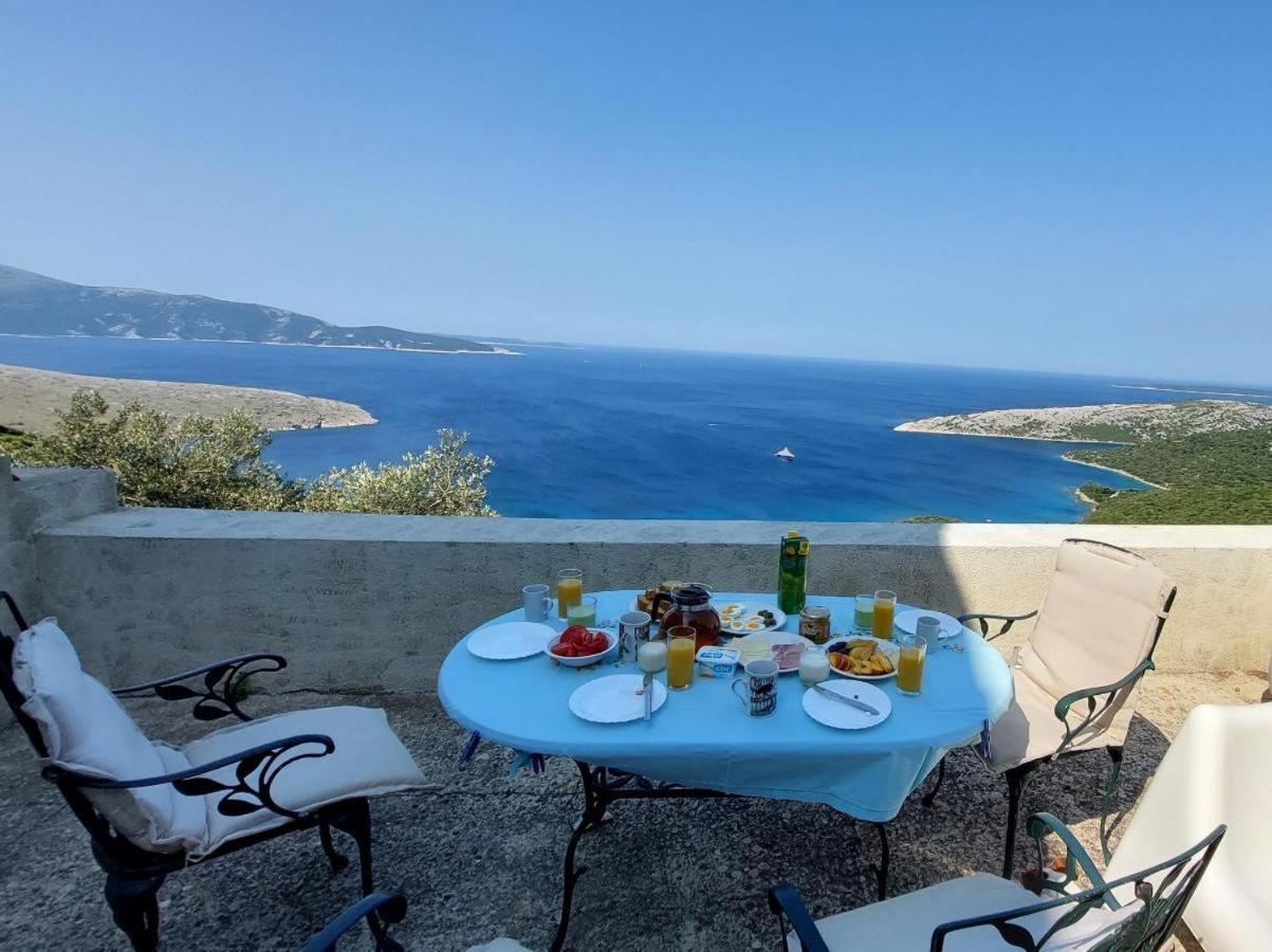 Ustrine View Villa Buitenkant foto